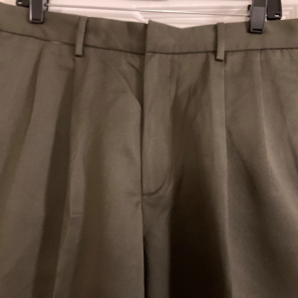 Dockers Golf Shorts NWT